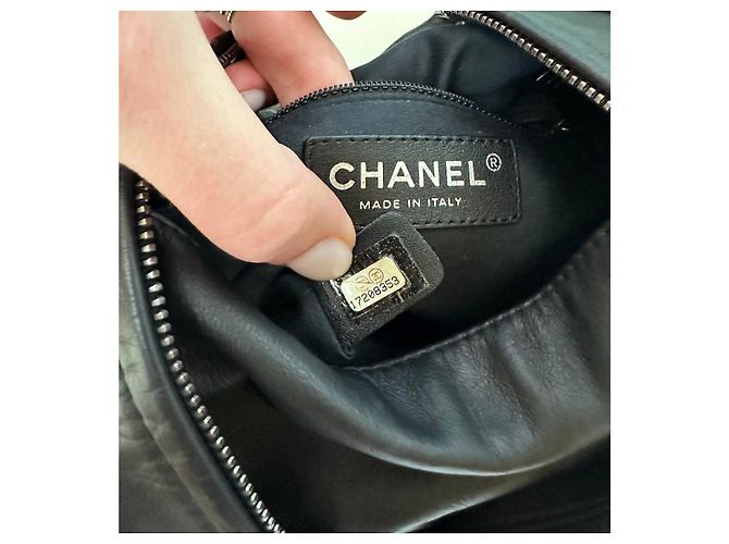 Chanel 19 Zaino Chanel in pelle nera Nero - vista 7