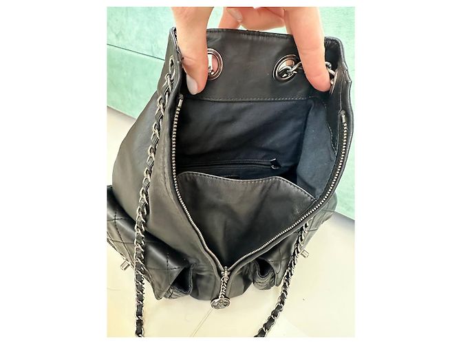 Chanel 19 Zaino Chanel in pelle nera Nero - vista 8