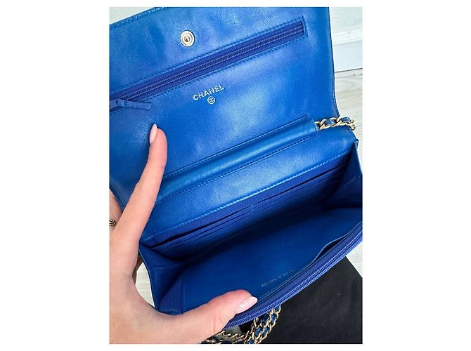 Wallet On Chain Chanel WOC Lego Blu in Vernice - vista 7