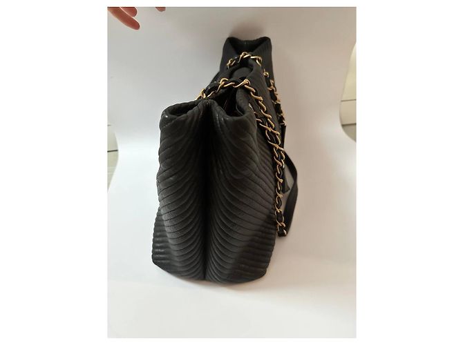 Borsa Chanel Grand Shopping Chevron Nera in Pelle Nero - vista 10