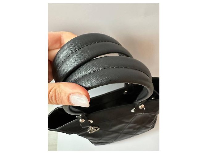 Borsa Shopping Chanel Nera in Tessuto Nero - vista 8