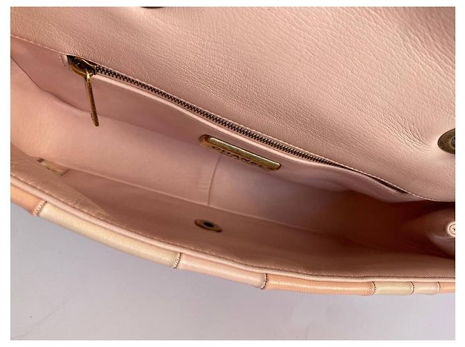 Timeless Borsa a mano Chanel in pelle e pitone rosa beige corallo - vista 11