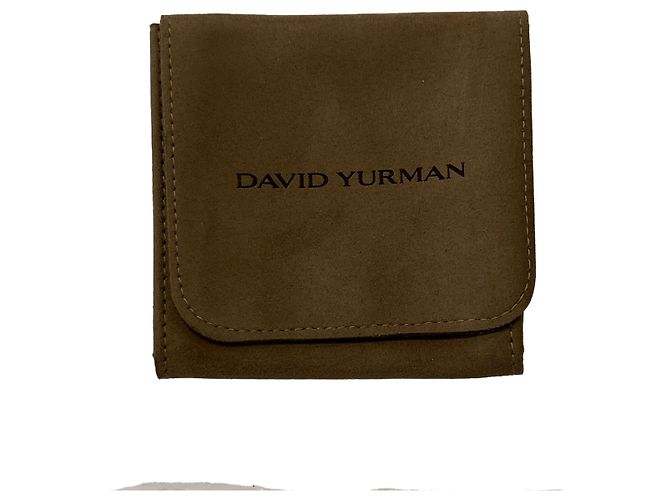 Pulsera de oro blanco con diamantes de engaste inverso de David Yurman - vista 5