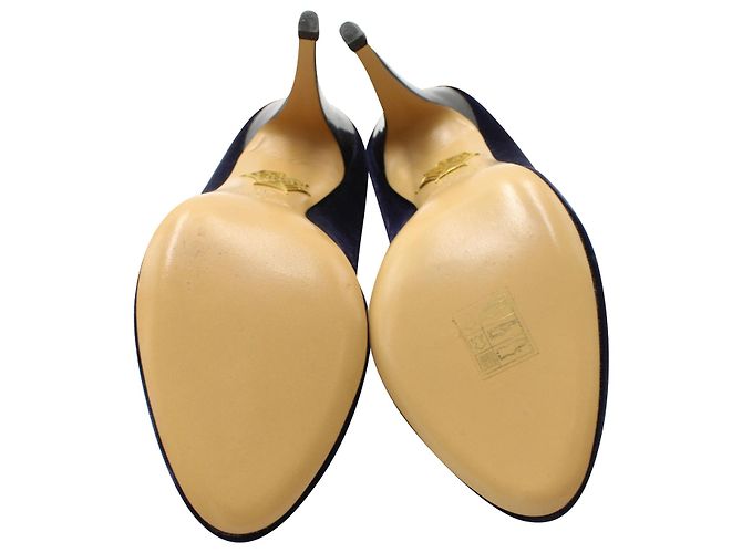 Charlotte Olympia Kitty Pumps aus blauem Samt - Ansicht 6