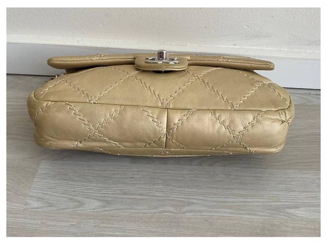 Timeless Borsa Chanel Classic in Pelle Dorata D'oro - vista 6