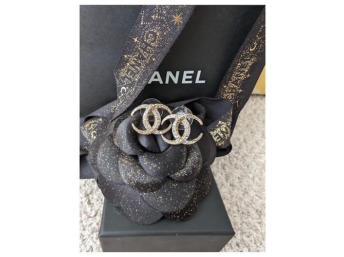 Chanel Orecchini CC B15C Logo Dubai Moon Crystal GHW con scatola RARE D'oro - vista 15