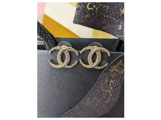 Chanel Orecchini CC B15C Logo Dubai Moon Crystal GHW con scatola RARE D'oro - vista 2