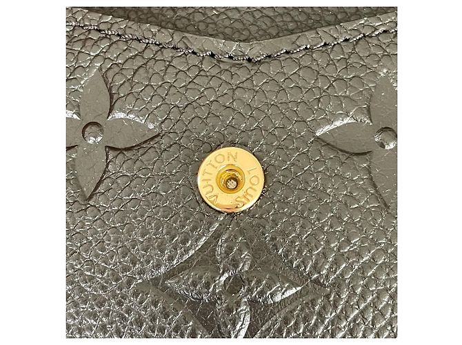 Louis Vuitton Tarjetero Doble Negro - vista 14