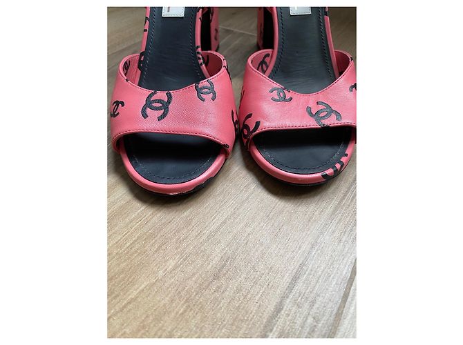 Chanel Sandali con tacco a monogramma Rosa - vista 11