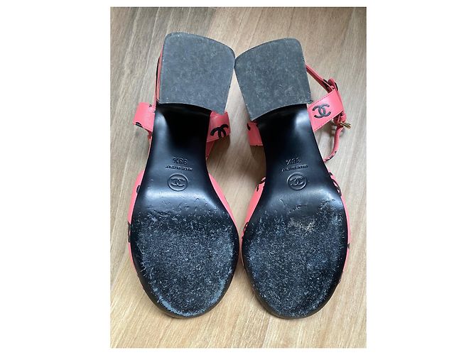 Chanel Sandali con tacco a monogramma Rosa - vista 6