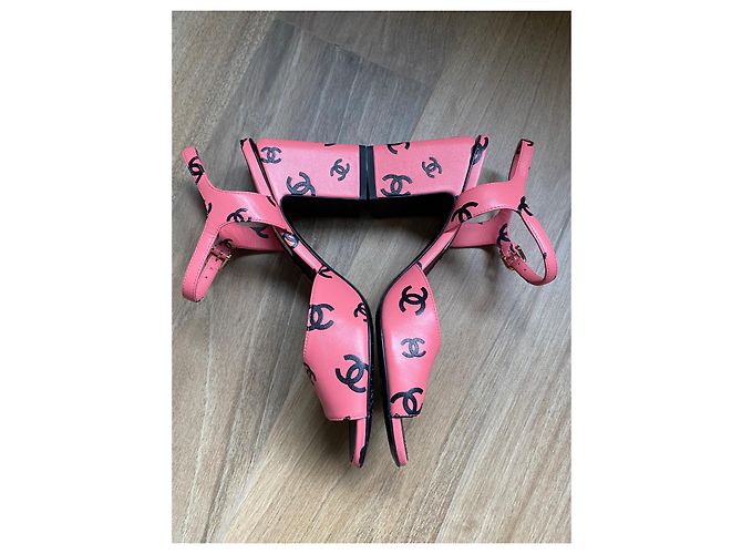 Chanel Sandali con tacco a monogramma Rosa - vista 8