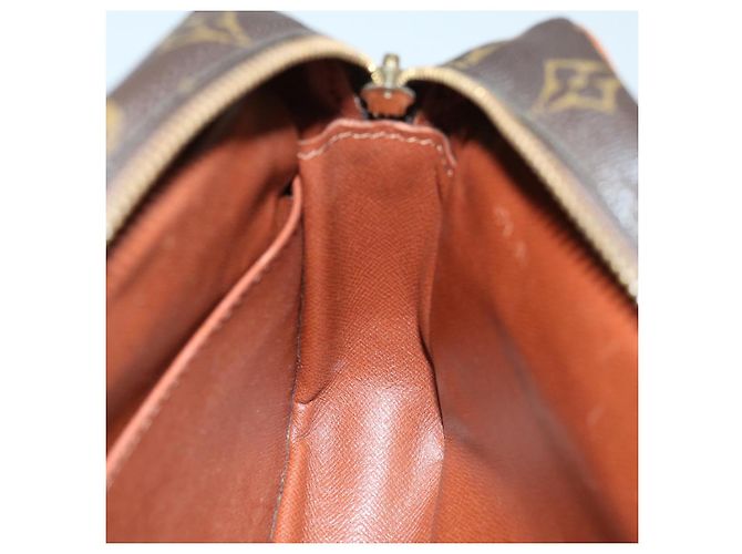 Louis Vuitton Monogram Compiegne 23 Pochette M51847 LV Auth yk10999 Monogramma - vista 18