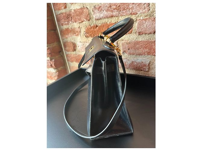 Hermès Kelly 28 in pelle nera e oro box Nero - vista 10