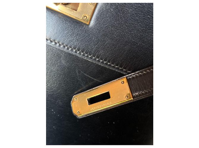Hermès Kelly 28 in pelle nera e oro box Nero - vista 4