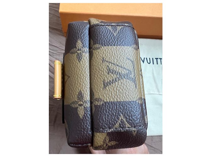 Louis Vuitton Virgil Abloh x NIGO Double Phone Marron - vue 7