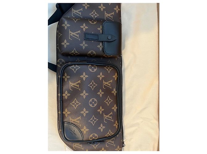 Louis Vuitton Marsupio bumbag Marrone - vista 6