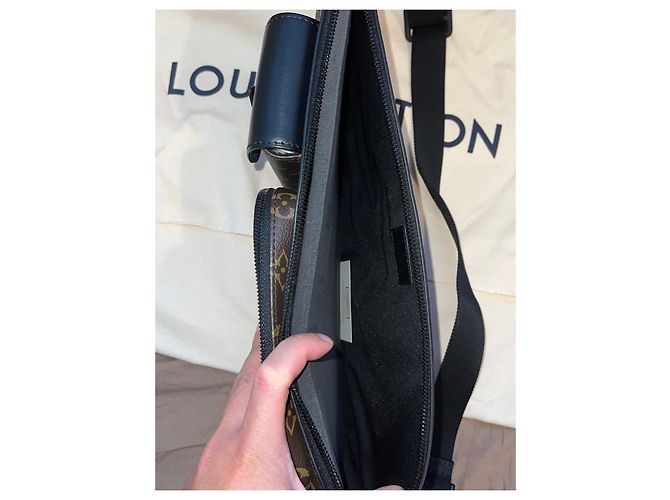 Louis Vuitton Marsupio bumbag Marrone - vista 8