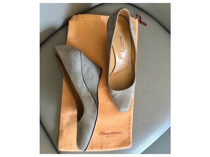 Décolleté con zeppa Santoni in camoscio beige - vista 6