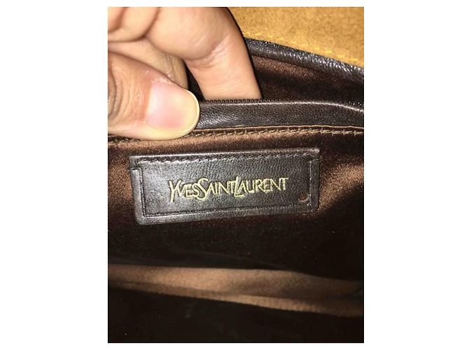 Clutch Yves Saint Laurent in Pelle Senape - vista 3