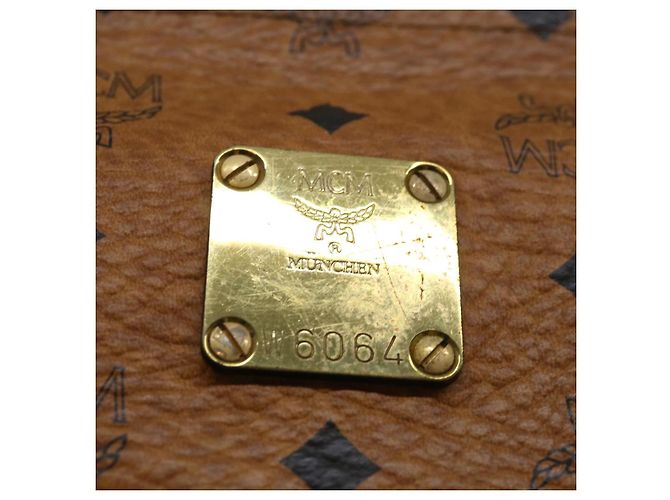 MCM Vicetos Logogram Pochette PVC Marron Auth yk11233 - vue 12