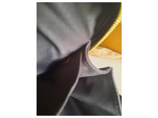 Louis Vuitton Maniglia borsa Trunk NBA Cioccolato - vista 7