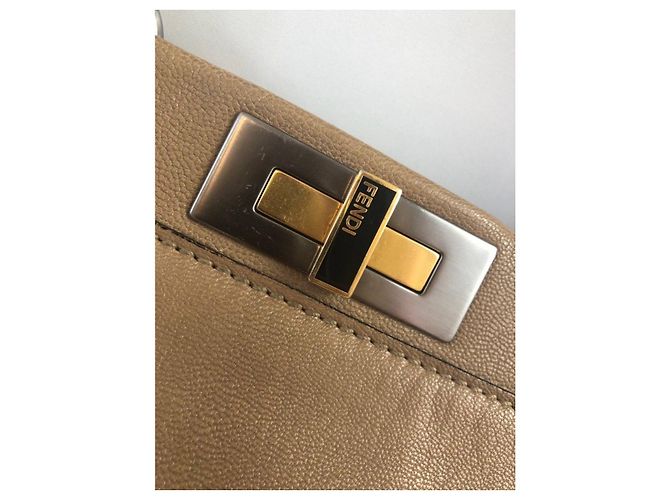 Fendi Peekaboo Handtasche aus Pythonleder Beige - Ansicht 3