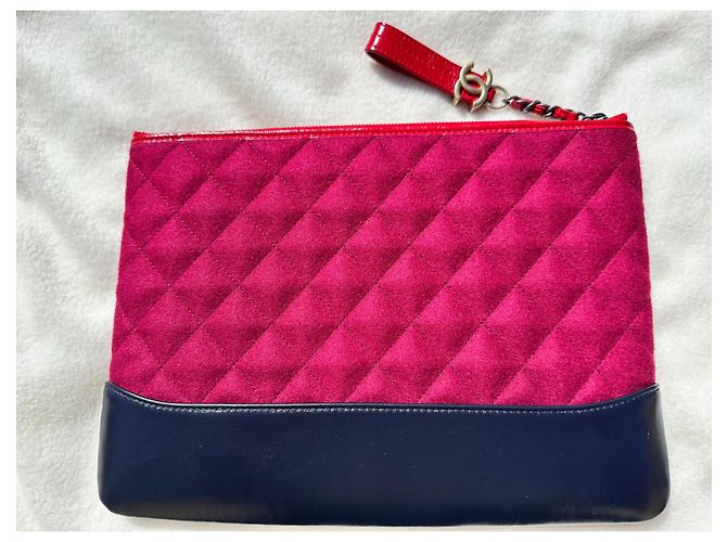 Pochette Chanel Gabrielle in condizioni pari al nuovo - vista 2