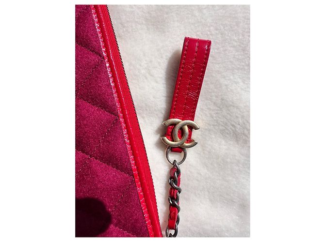 Pochette Chanel Gabrielle in condizioni pari al nuovo - vista 3