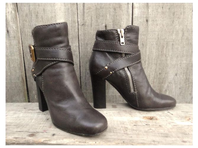 Botines Chloé de cuero marrón oscuro - vista 2