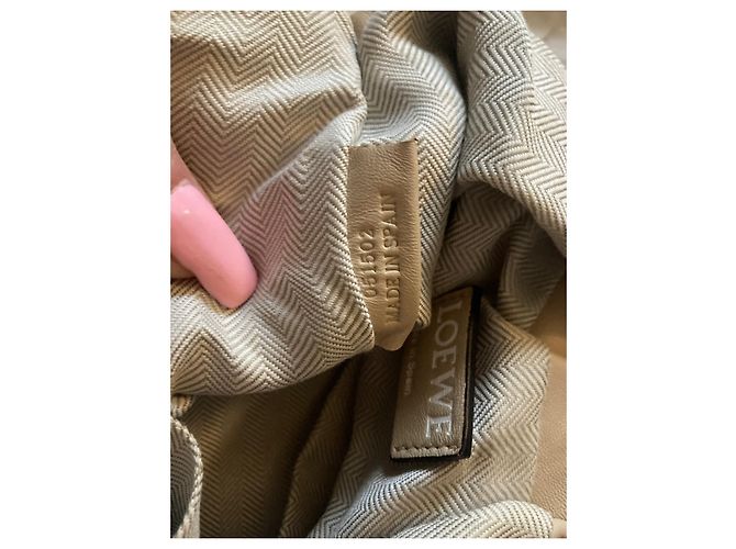 Loewe Bounce Bag Beige Lambskin - view 8