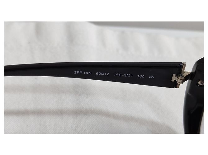 Gafas de sol Prada oversize negras de plástico Negro - vista 3