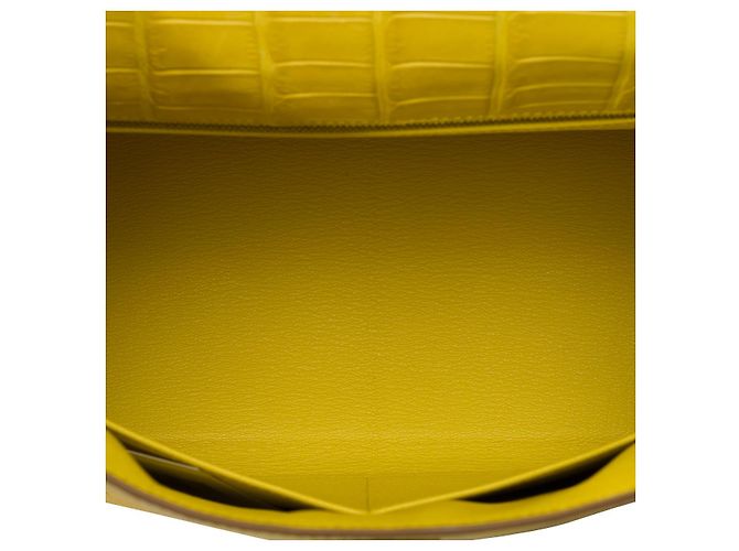 Hermès Sac HERMES Kelly 28 en Crocodile Jaune - 101756 - vue 9