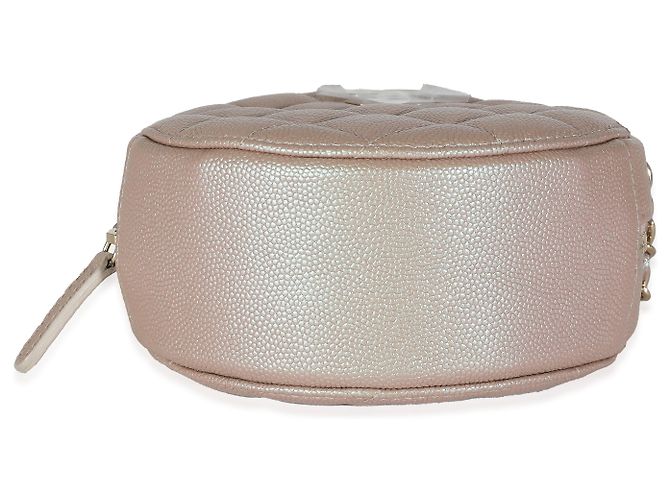 Bolsa redonda de caviar matelassado iridescente rosa da Chanel com corrente - vista 6