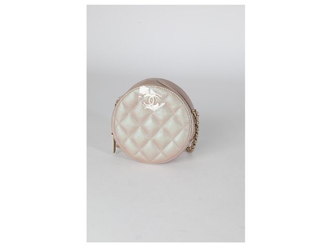 Bolsa redonda de caviar matelassado iridescente rosa da Chanel com corrente - vista 7