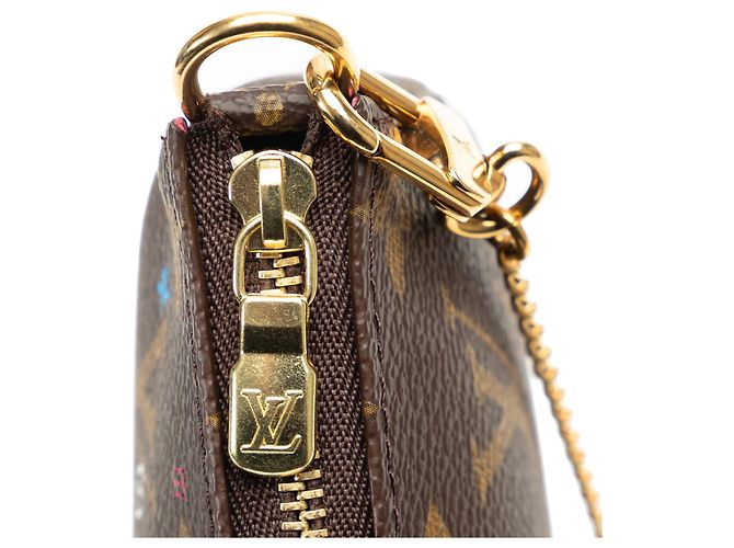 Mini pochette accessori Louis Vuitton con stampa natalizia Vivienne monogramma marrone - vista 8