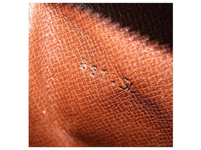 Louis Vuitton Monogram Compiegne 28 Pochette M51845 LV Auth bs12567 Monogramma - vista 12