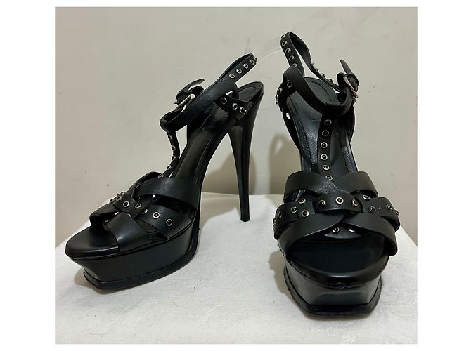Yves Saint Laurent Tacchi Tribute neri con borchie, edizione limitata Nero Silver hardware - vista 2