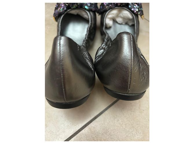 Louis Vuitton Silver Leather Ballet Flats with Sequin Bow Silvery - view 9