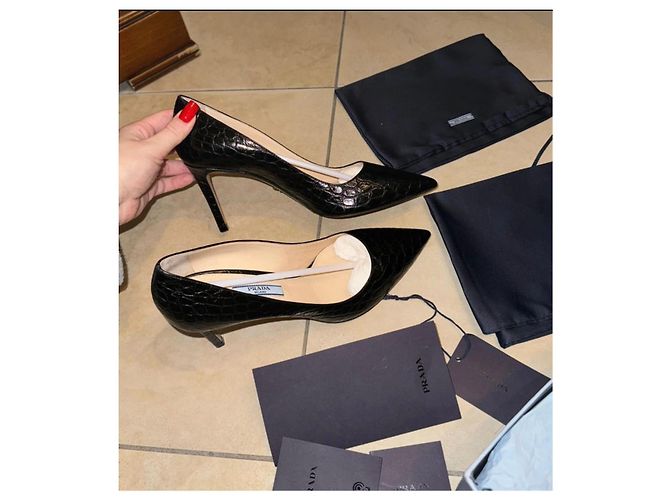 Décolleté Prada in pelle nera a punta Nero - vista 6
