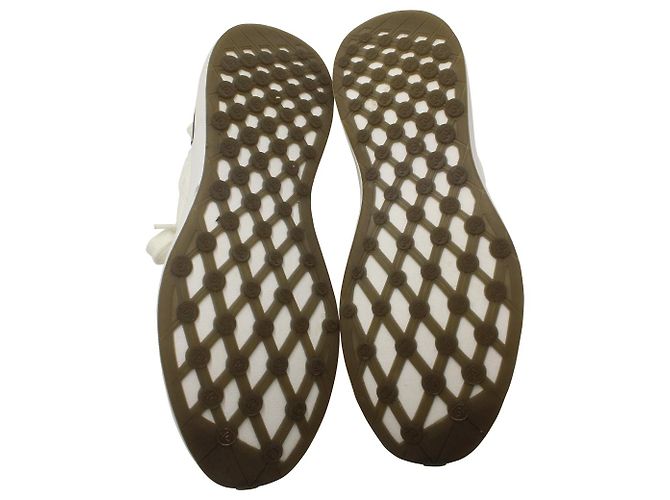 Sneakers basse trapuntate Chanel in lana bianca Bianco - vista 6