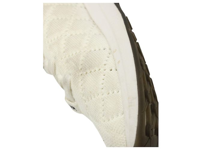 Sneakers basse trapuntate Chanel in lana bianca Bianco - vista 9