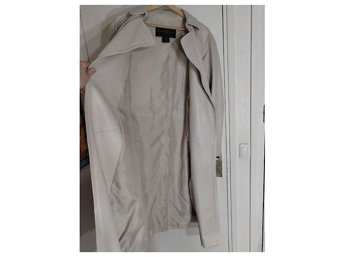 Abrigo Louis Vuitton de cuero de cordero crema Crudo - vista 2