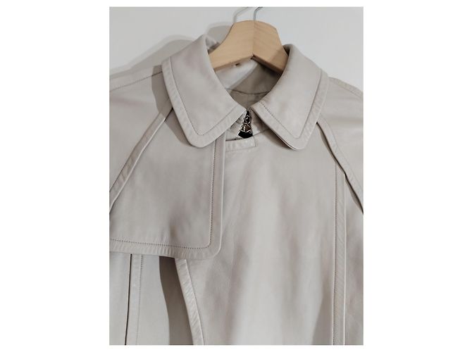 Abrigo Louis Vuitton de cuero de cordero crema Crudo - vista 9