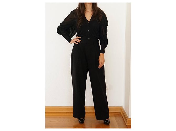 Alexander McQueen Schwarze Strickjacke mit Übergroßen Schultern - Ansicht 5