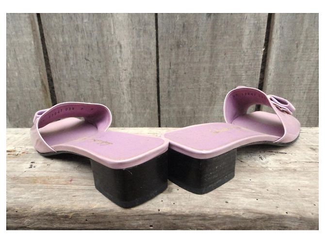 Mules Salvatore Ferragamo Vara Bow Lavanda Pelle Lucida - vista 6
