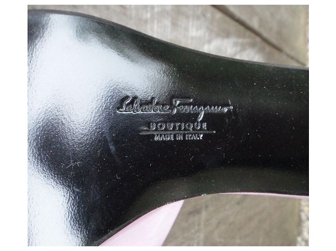 Mules Salvatore Ferragamo Vara Bow Lavanda Pelle Lucida - vista 7