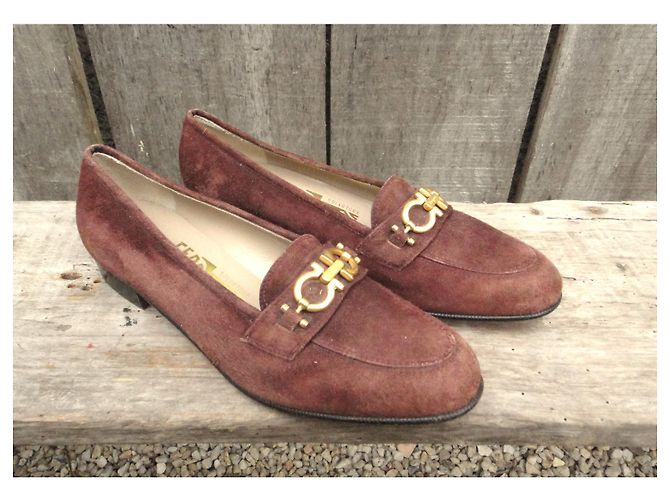 Mocassins Salvatore Ferragamo Gancini daim marron - vue 4