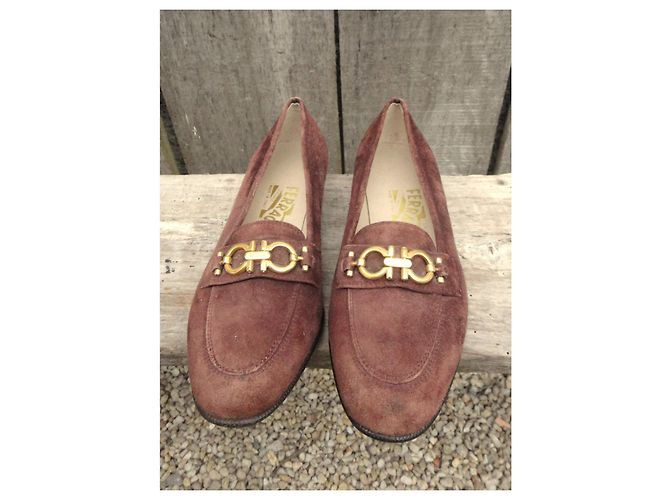 Mocassins Salvatore Ferragamo Gancini daim marron - vue 5
