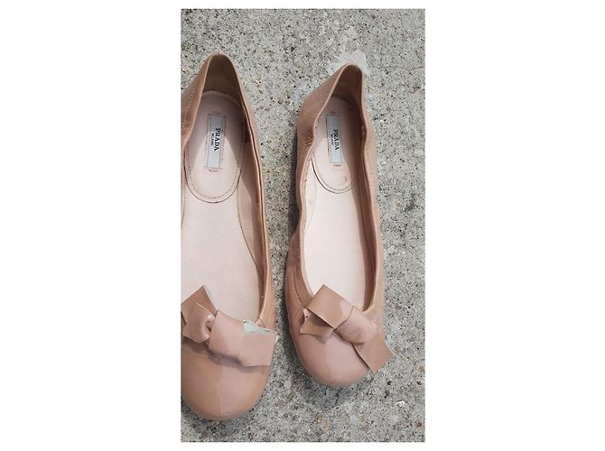 Prada Bailarinas de cuero charol rosa beige empolvado Melocotón - vista 3