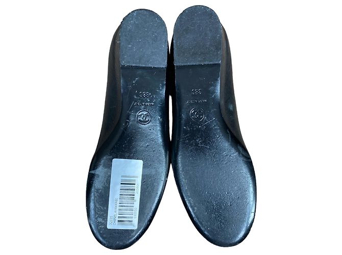 Décolleté Chanel in pelle nera con zeppa e punta in sughero 38 Nero - vista 11